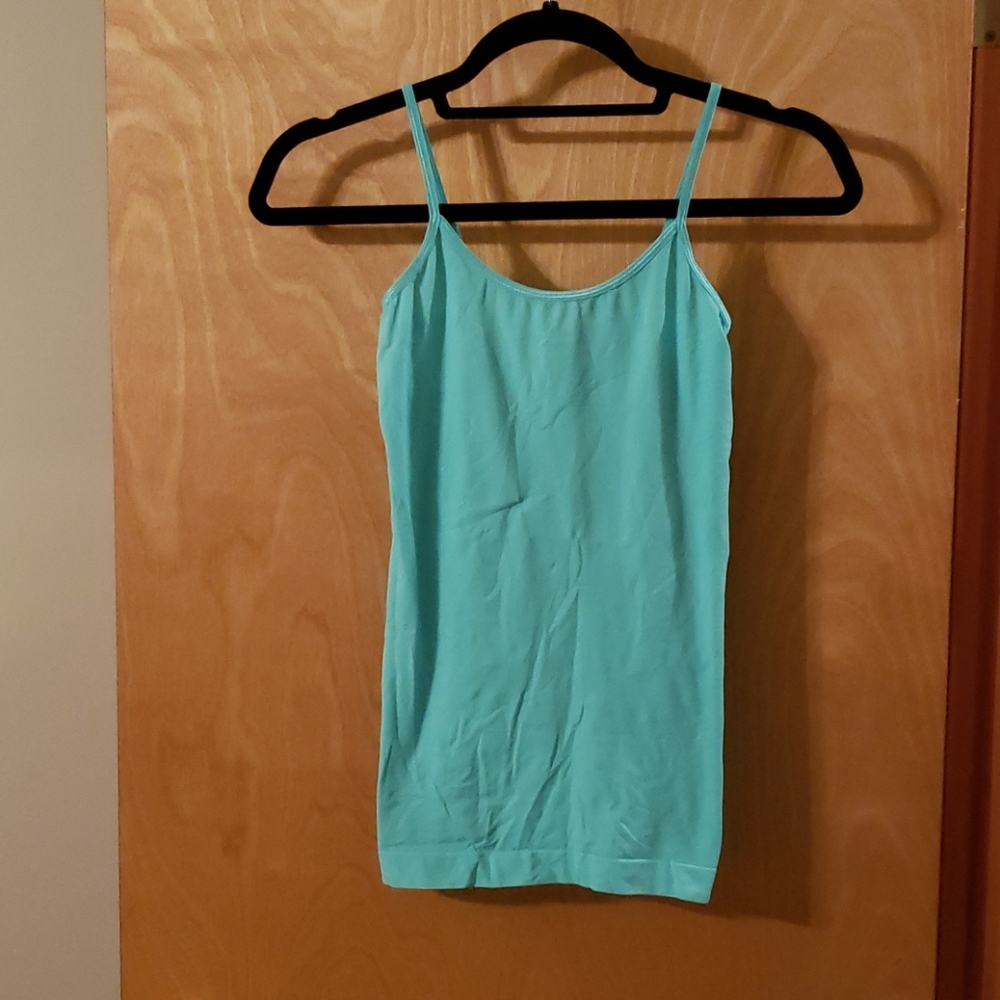 2 camis